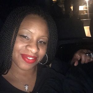 Meet your Posher, Catherine